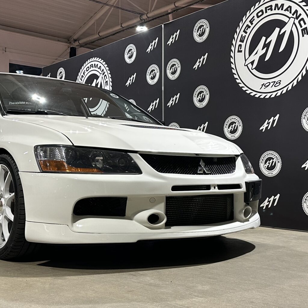 Mitsubishi Lancer EVO 5 RS<span class="codevz-product-category-after-title">Nové vozidlo</span>